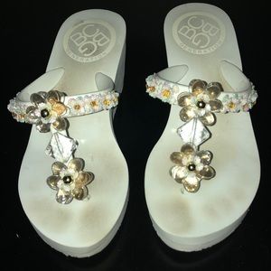 BCBG wedge sandals!!